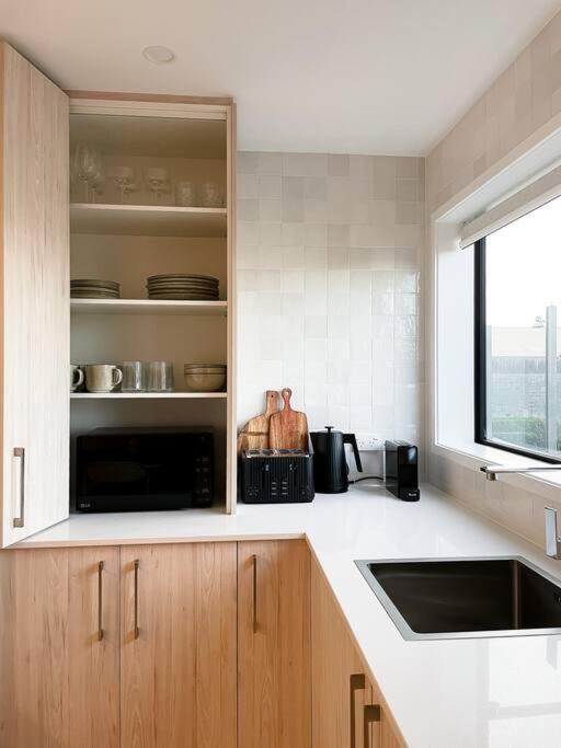 Chic City Centre Townhouse Christchurch Ngoại thất bức ảnh