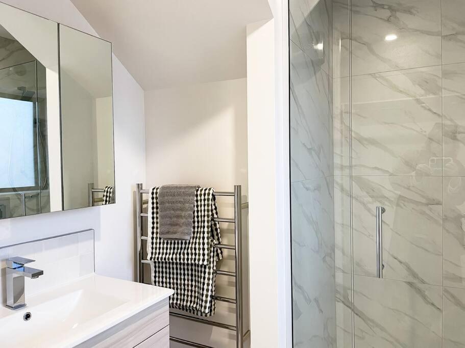 Chic City Centre Townhouse Christchurch Ngoại thất bức ảnh